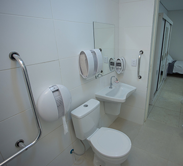Banheiro Suíte Acessível - Residencial Santa Ana Santos